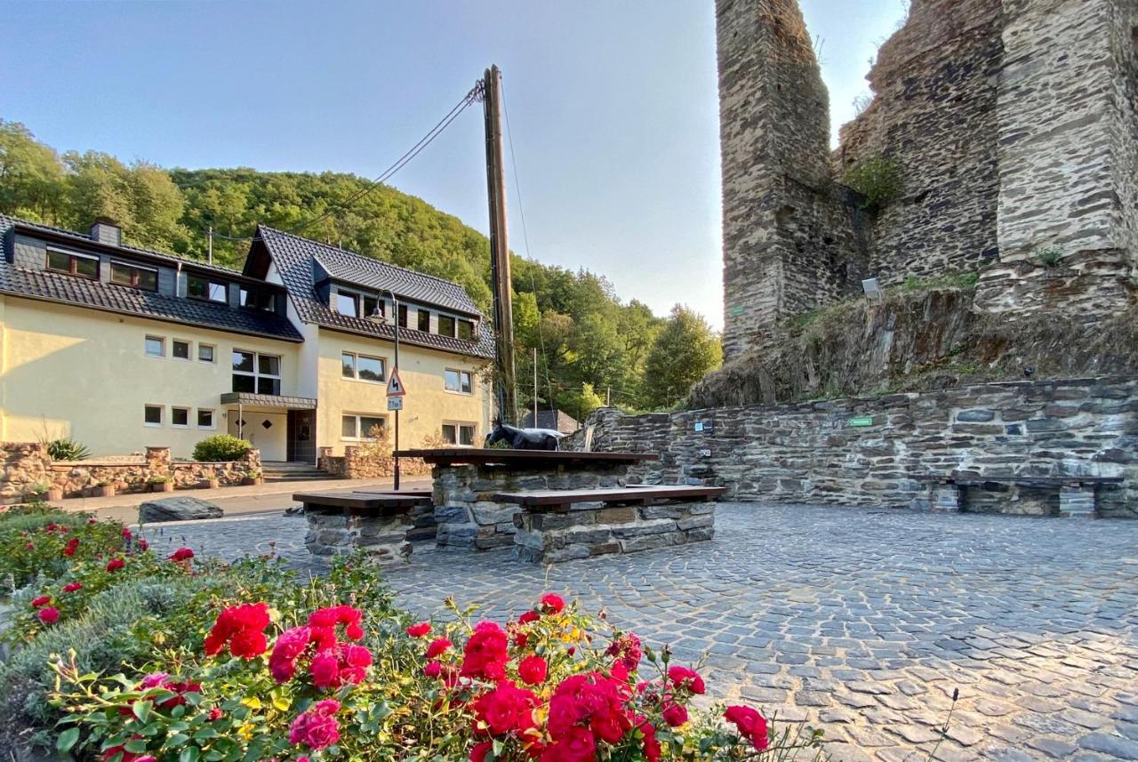 Roosartige Ferien - Ferienwohnung Am Weiherturm Bacharach Exterior foto